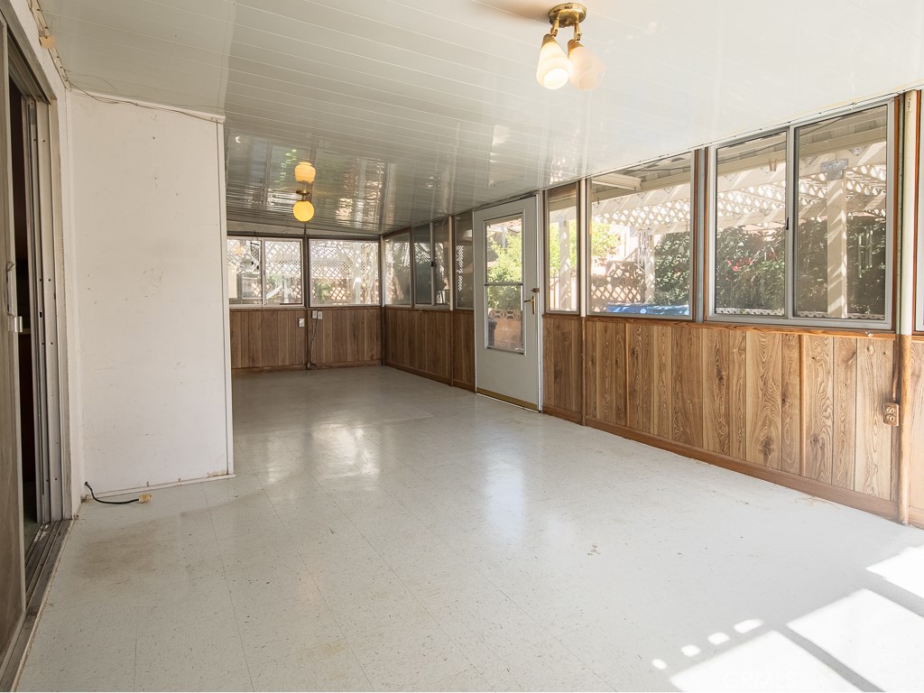 11675 Calvin Street Property Photo 27