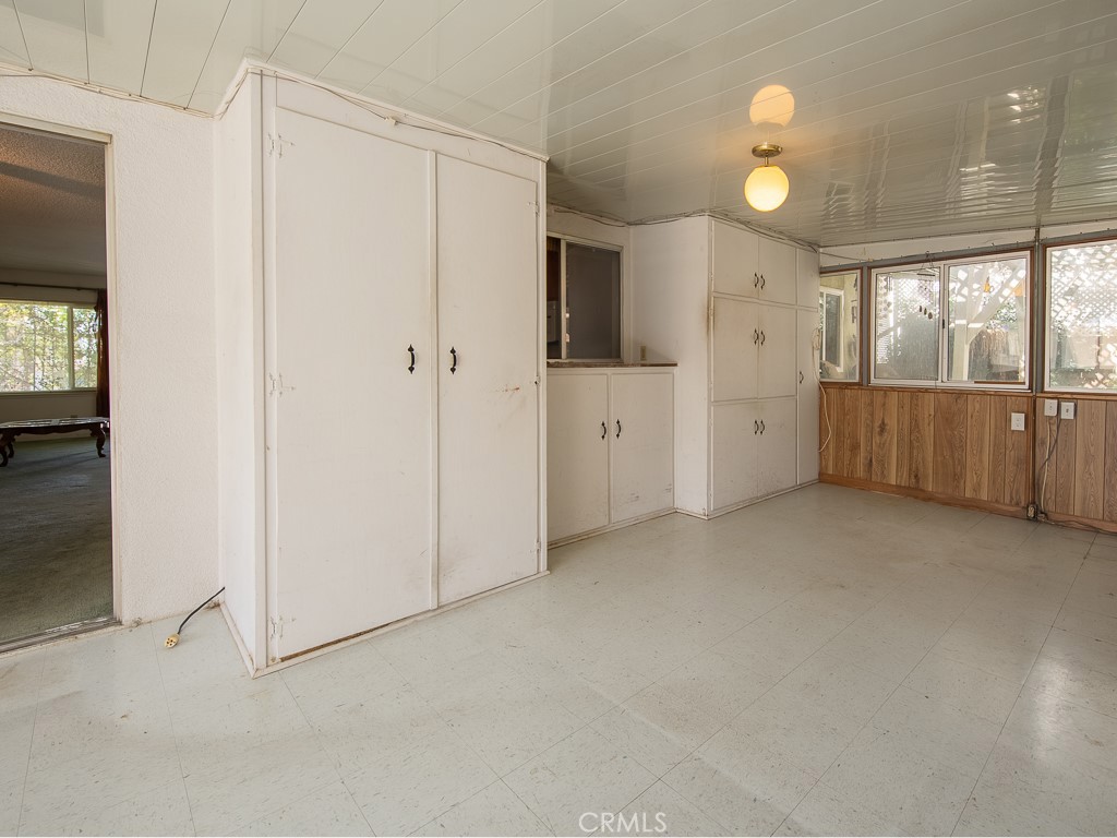 11675 Calvin Street Property Photo 29