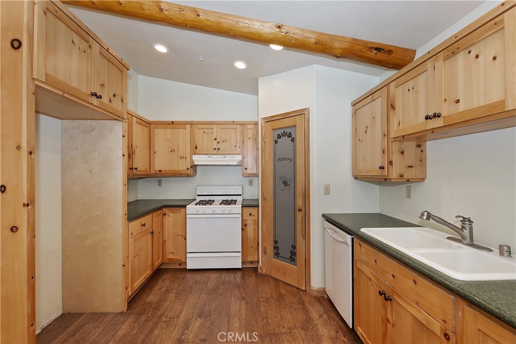 787 Ford Lane Property Photo 21