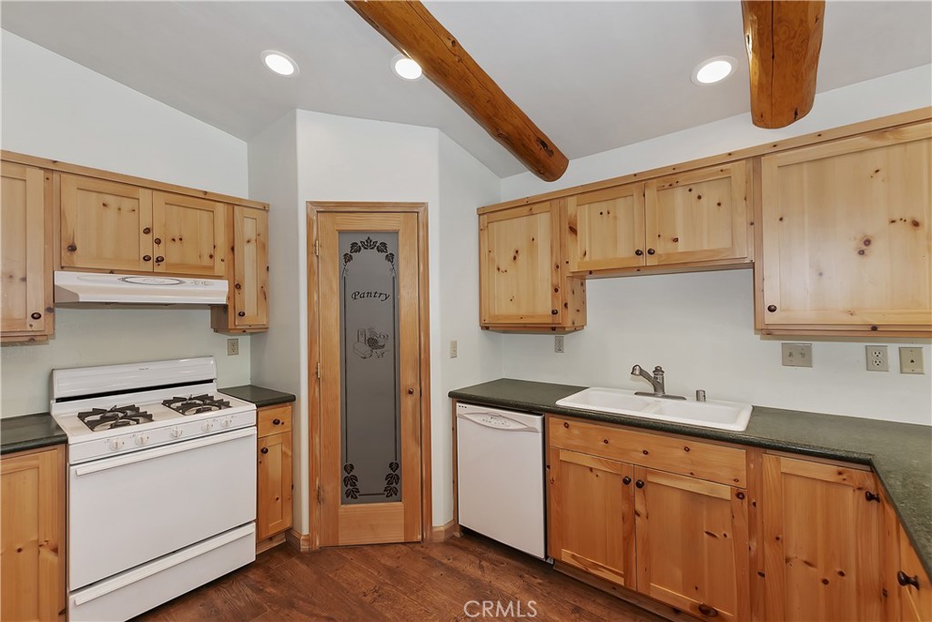 787 Ford Lane Property Photo 22