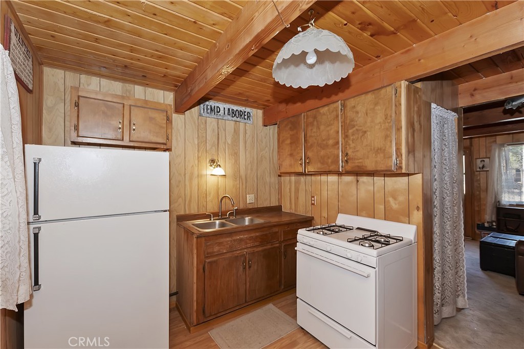 787 Ford Lane Property Photo 42