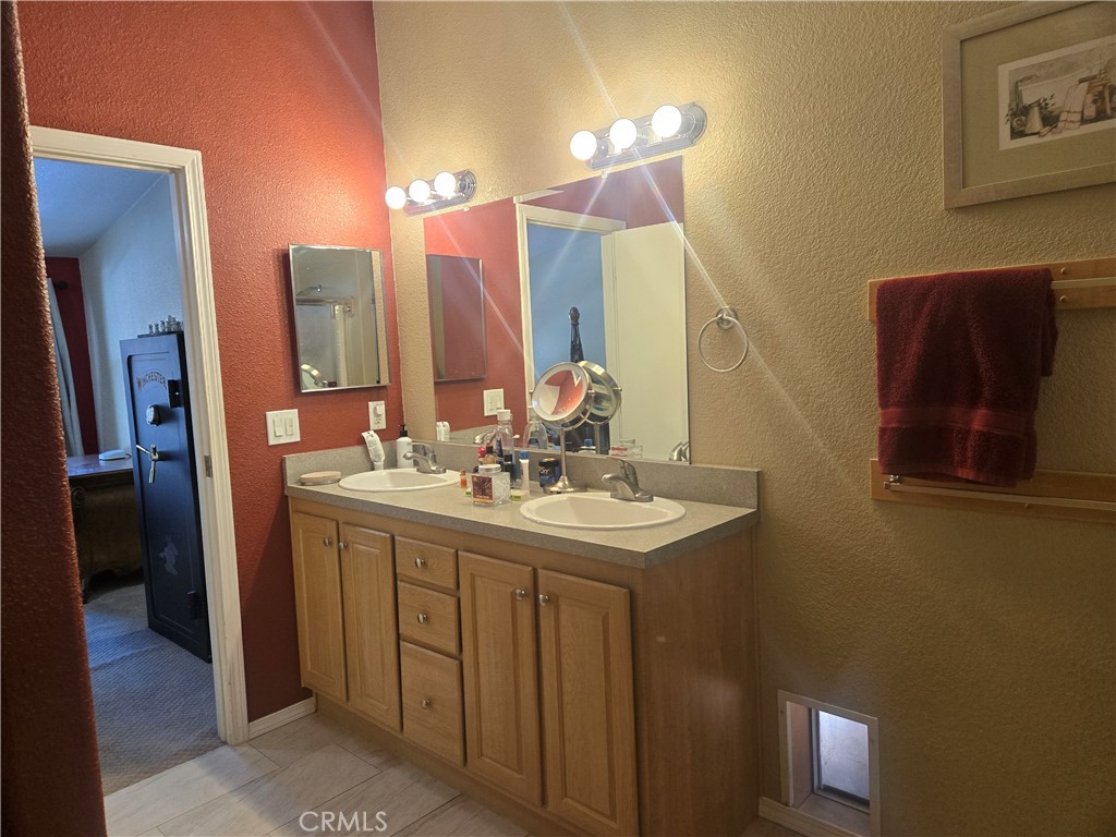 2056 Cedar Pine Lane Property Photo 17