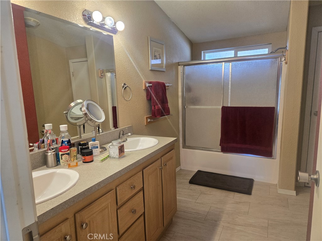 2056 Cedar Pine Lane Property Photo 18