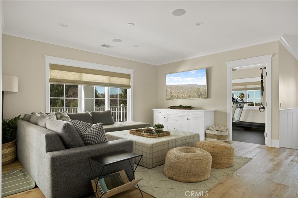 546 E Mariposa Drive Property Photo 32