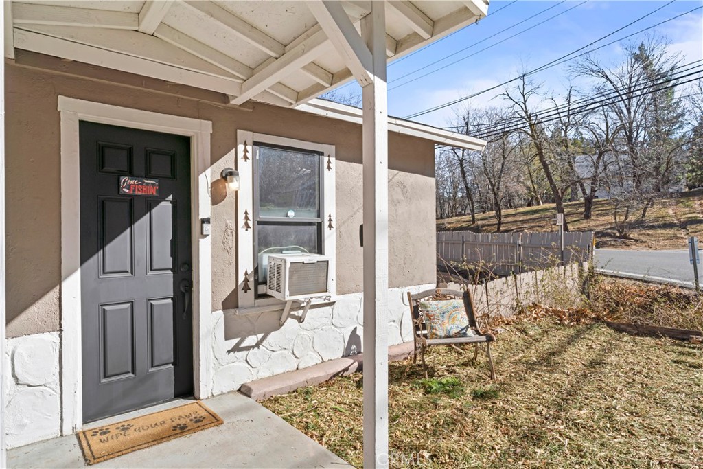 22670 Waters Drive Property Photo 1