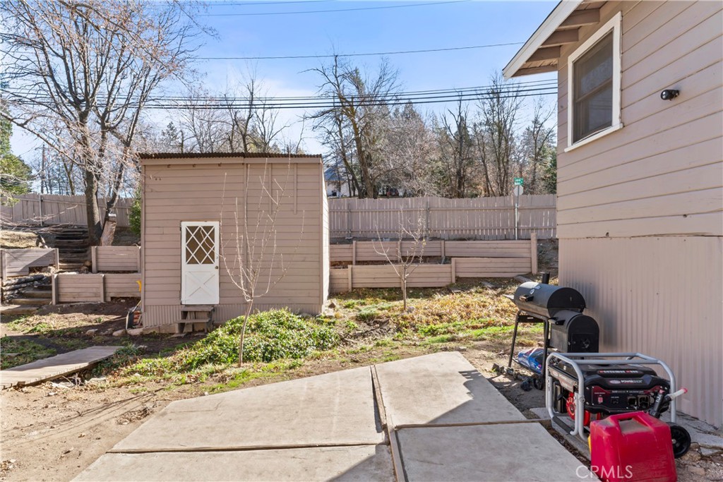 22670 Waters Drive Property Photo 17