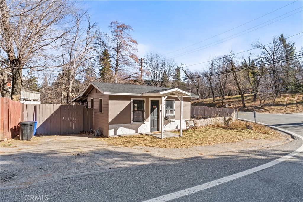22670 Waters Drive Property Photo 21