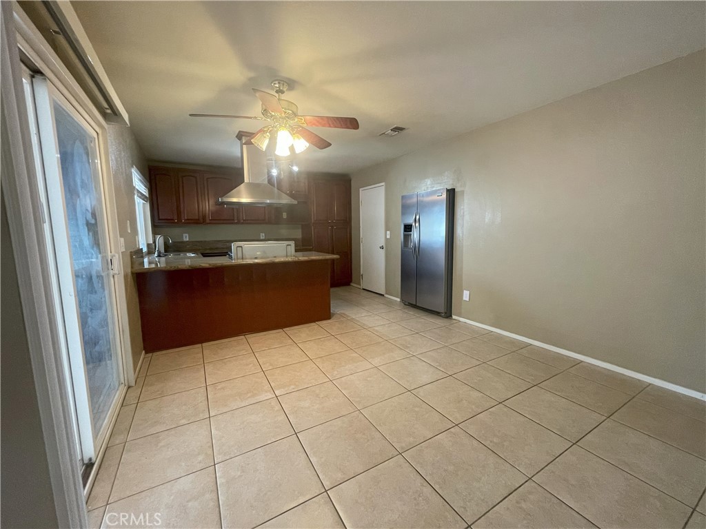 856 Denise Avenue Property Photo 5