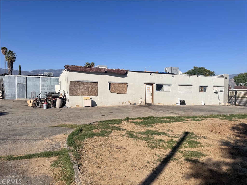 1450 N Waterman Avenue N Property Photo 8