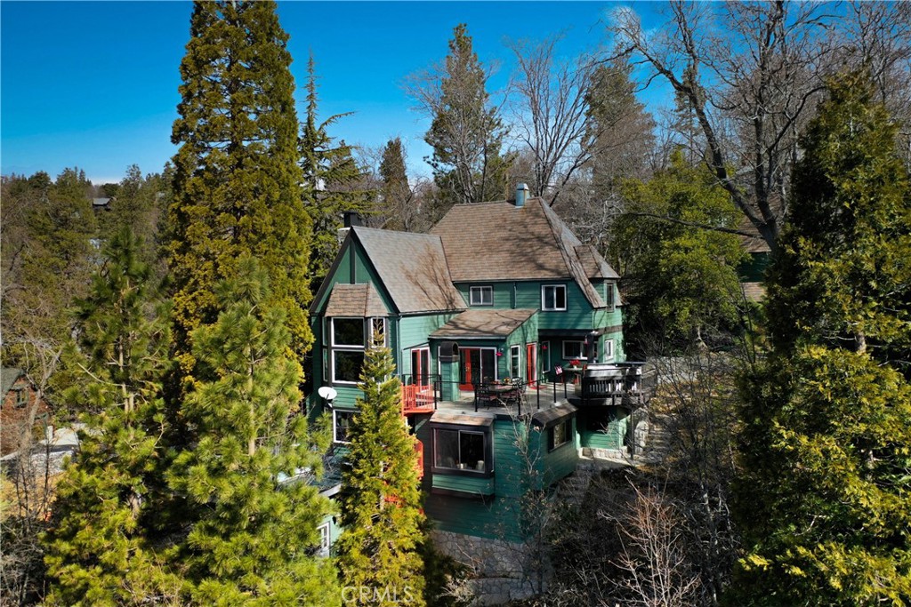 28019 North Shore Road Property Photo