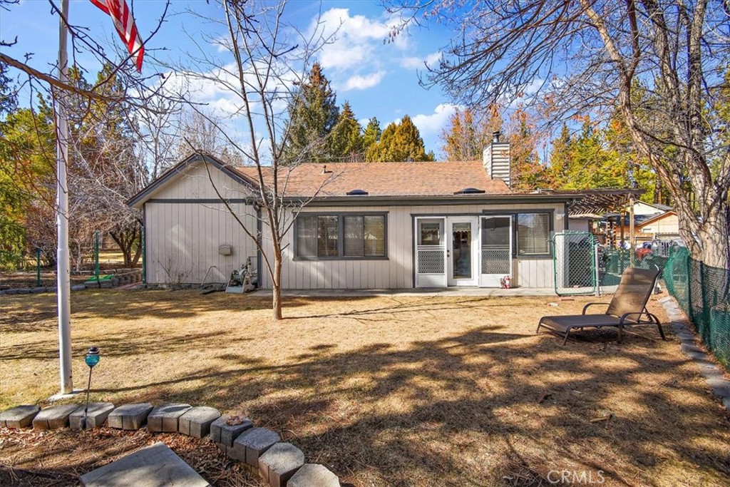 332 W Meadow Lane Property Photo 2