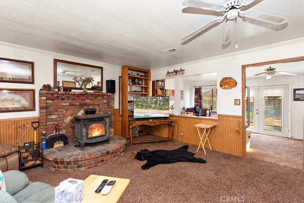 332 W Meadow Lane Property Photo 4