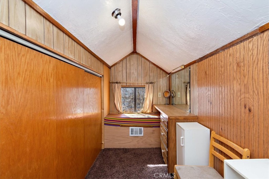 332 W Meadow Lane Property Photo 22