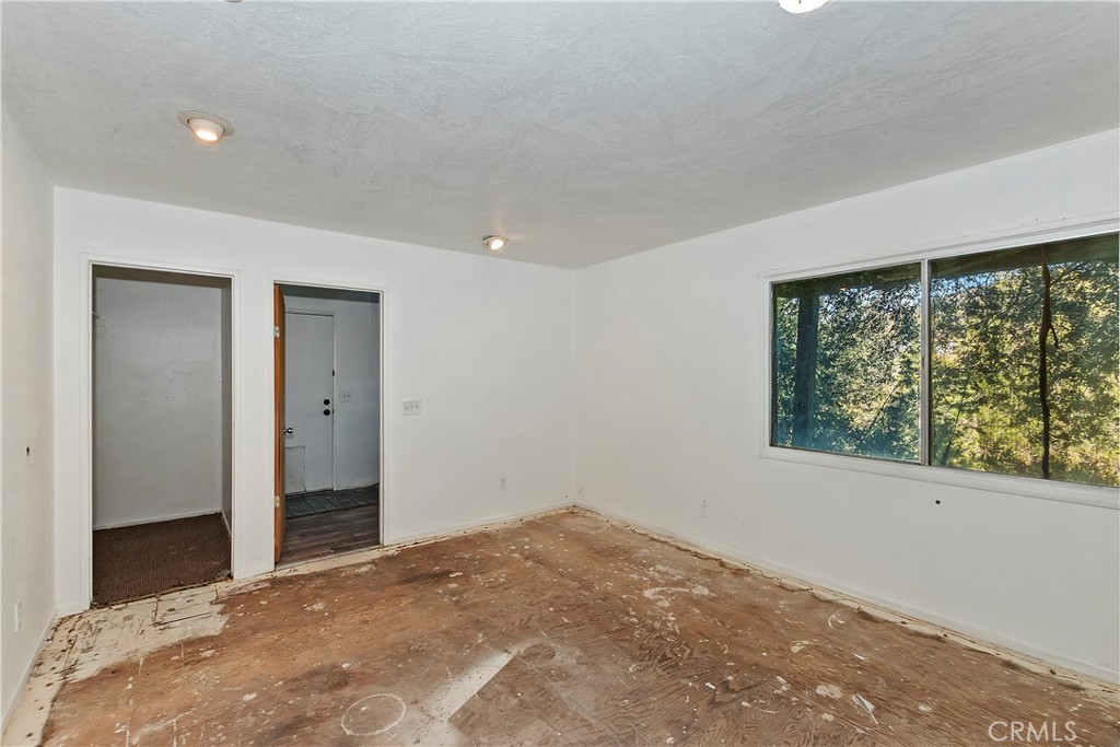 915 Nesthorn Drive Property Photo 21
