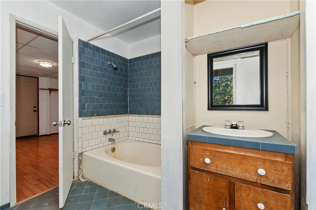 915 Nesthorn Drive Property Photo 23