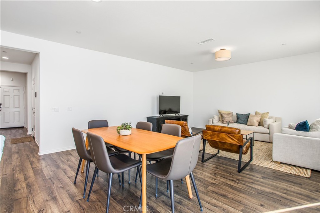 14077 Casetta Drive Property Photo 9