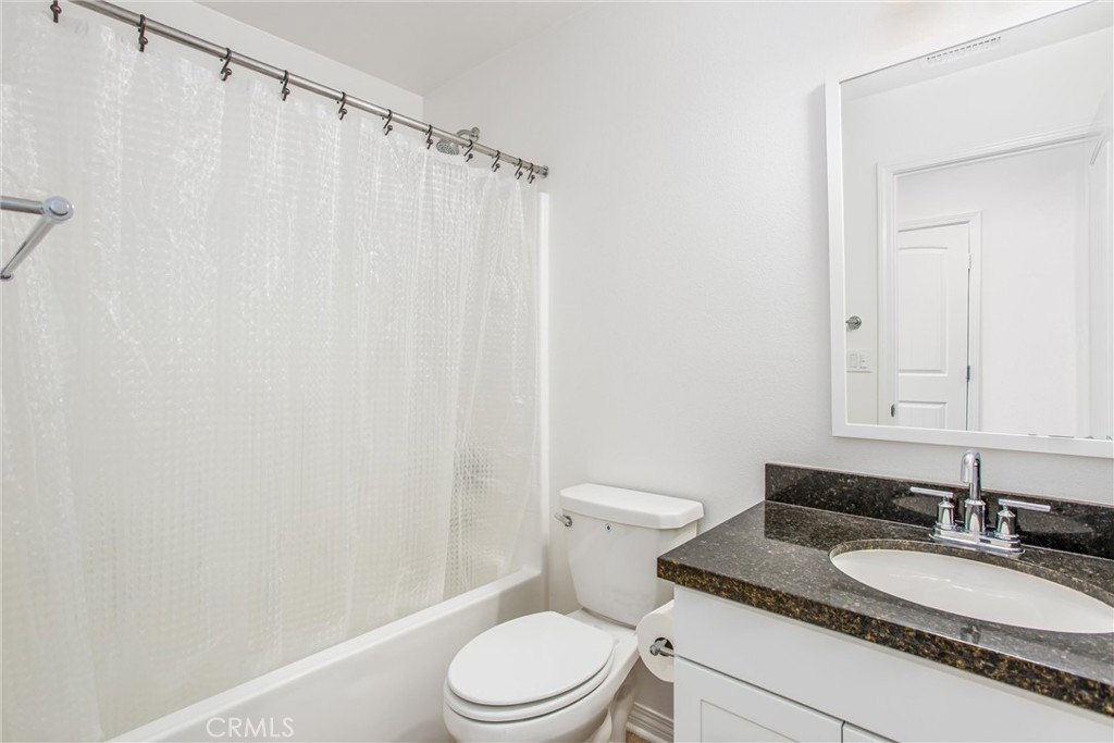 14077 Casetta Drive Property Photo 14