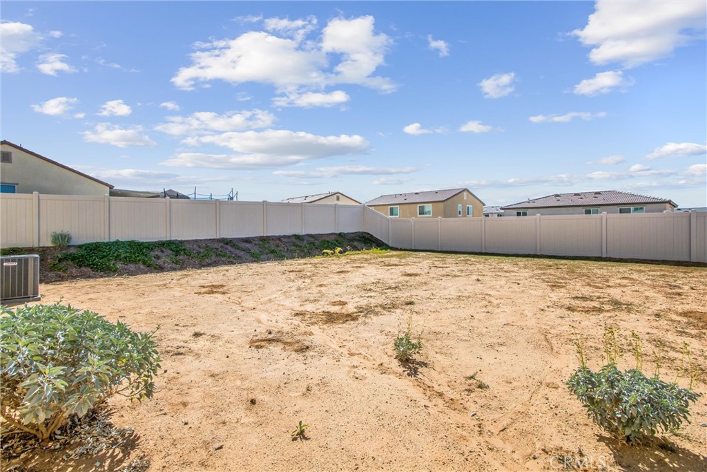14077 Casetta Drive Property Photo 41