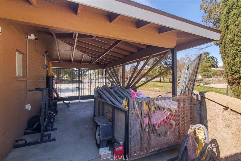986 N 4th Street Property Photo 25