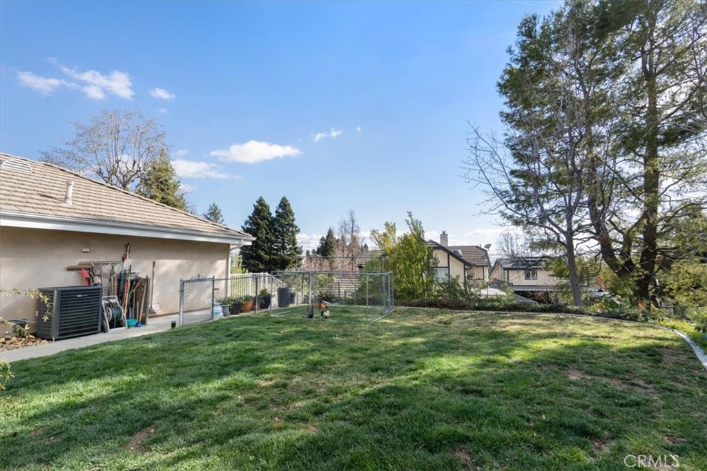 13154 Oak Crest Drive Property Photo 32