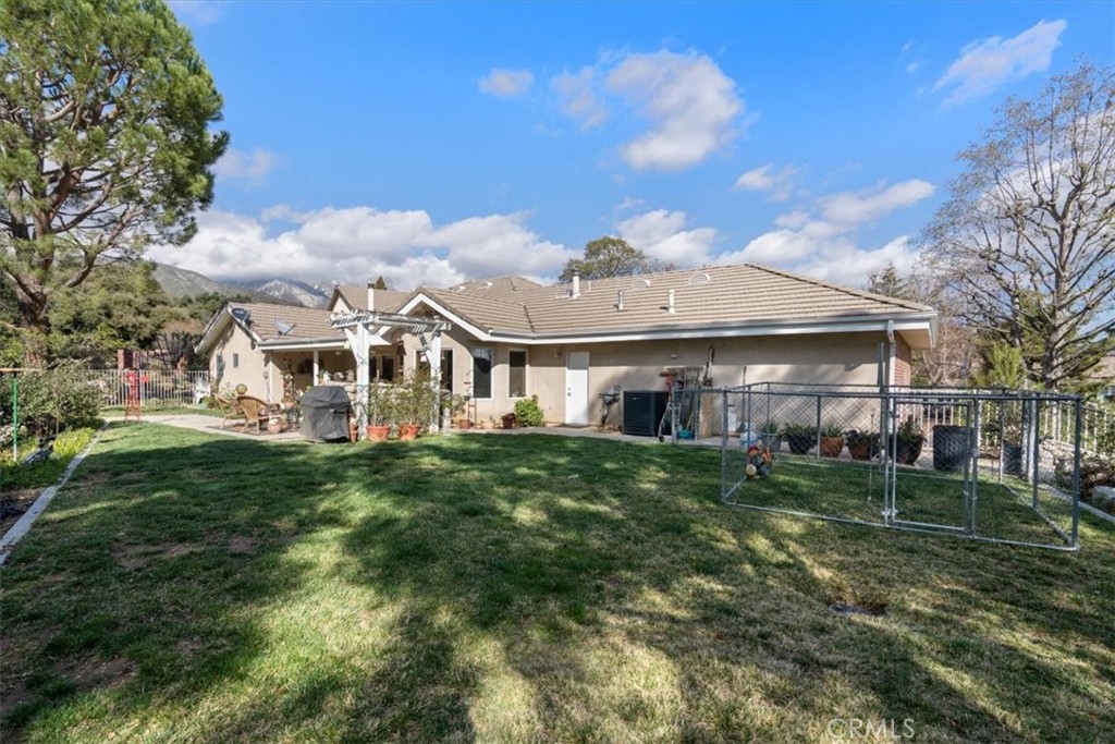 13154 Oak Crest Drive Property Photo 33