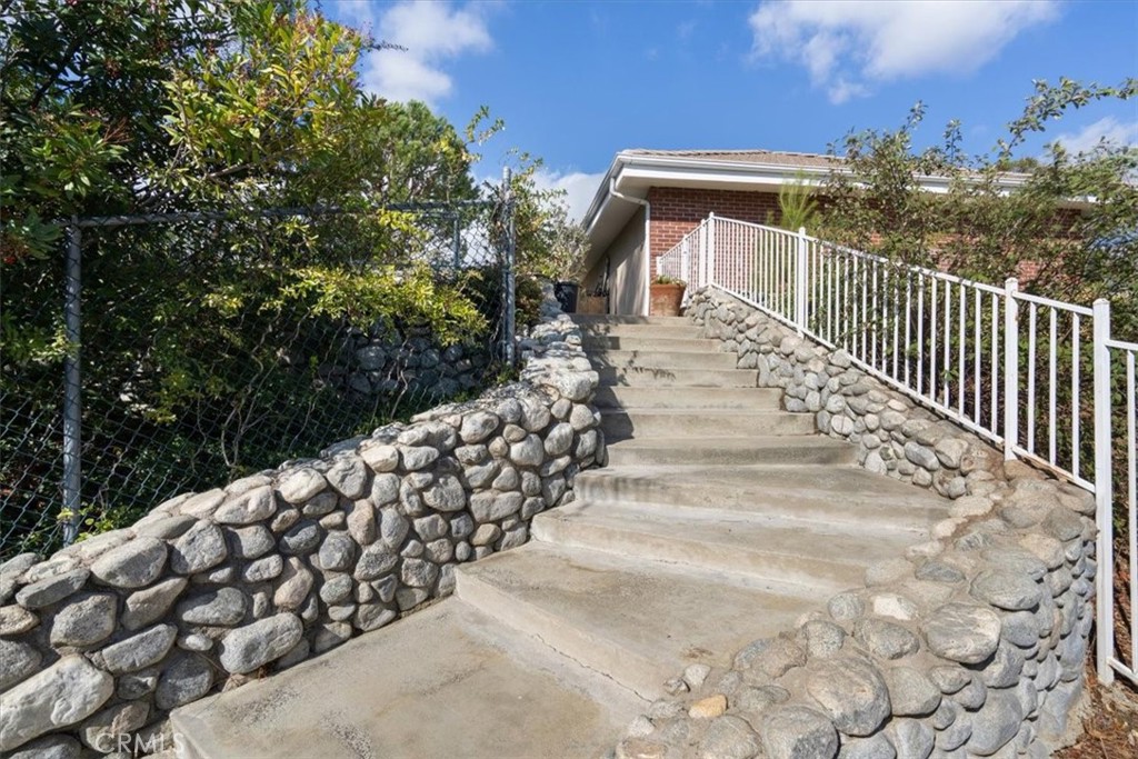 13154 Oak Crest Drive Property Photo 39