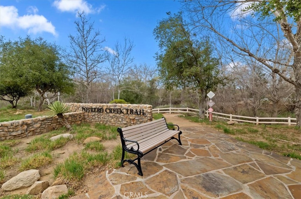 257 Broadriver Trail Property Photo 40