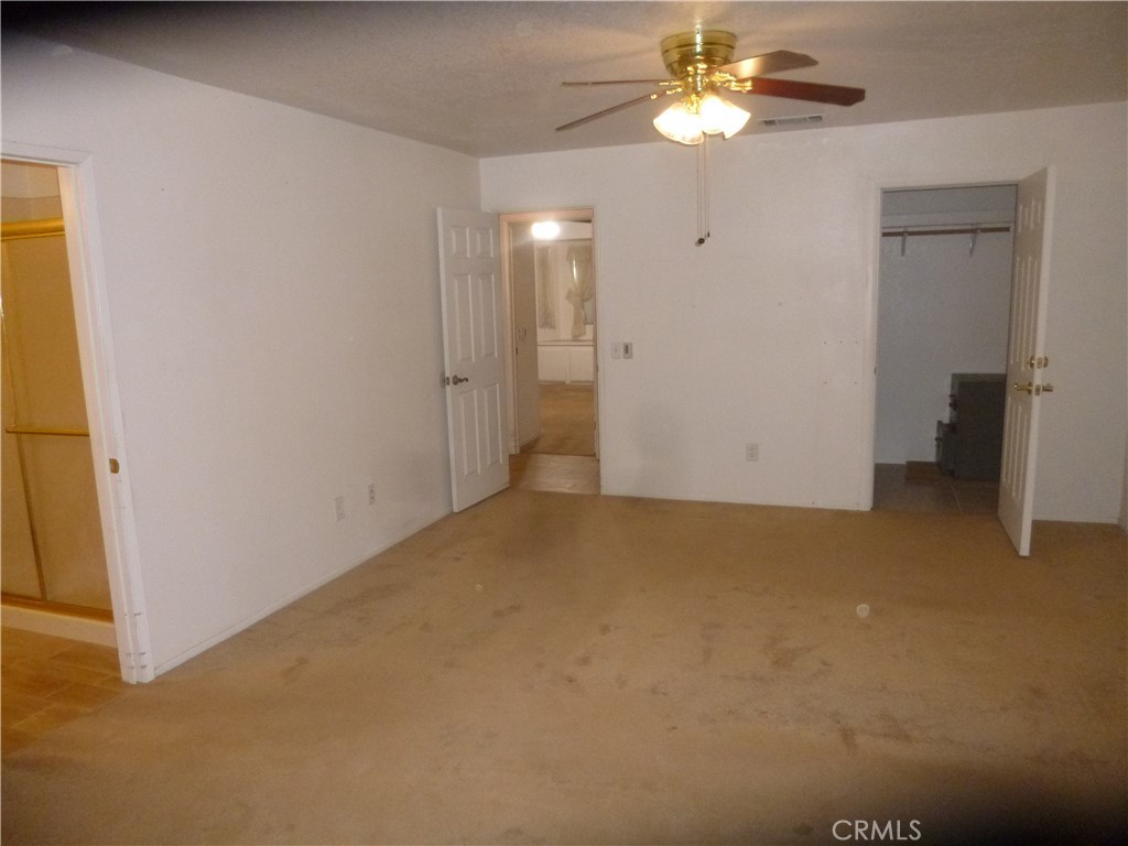 18530 Plumas Street Property Photo 19