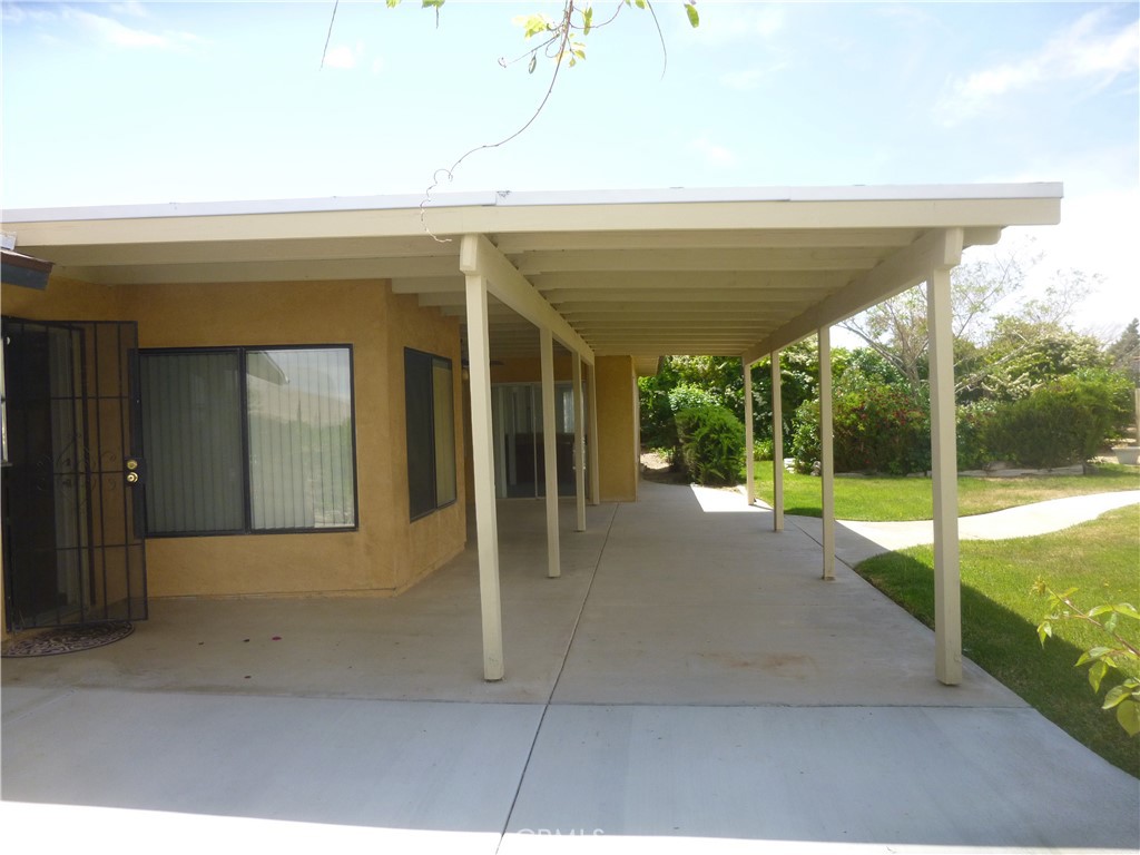 18530 Plumas Street Property Photo 34