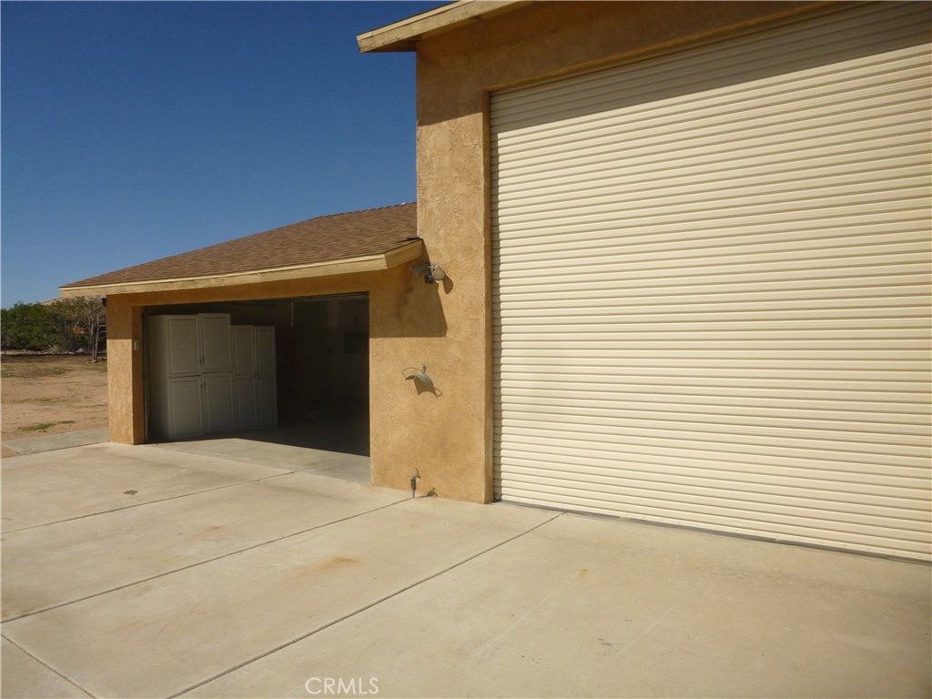 18530 Plumas Street Property Photo 36