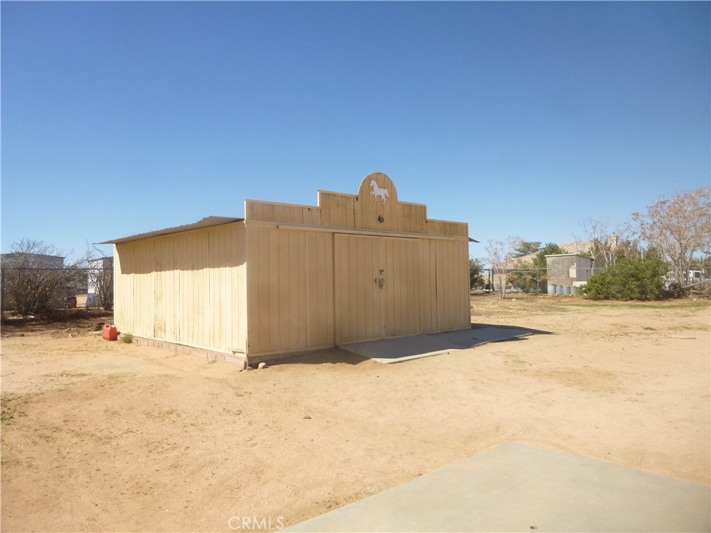 18530 Plumas Street Property Photo 44