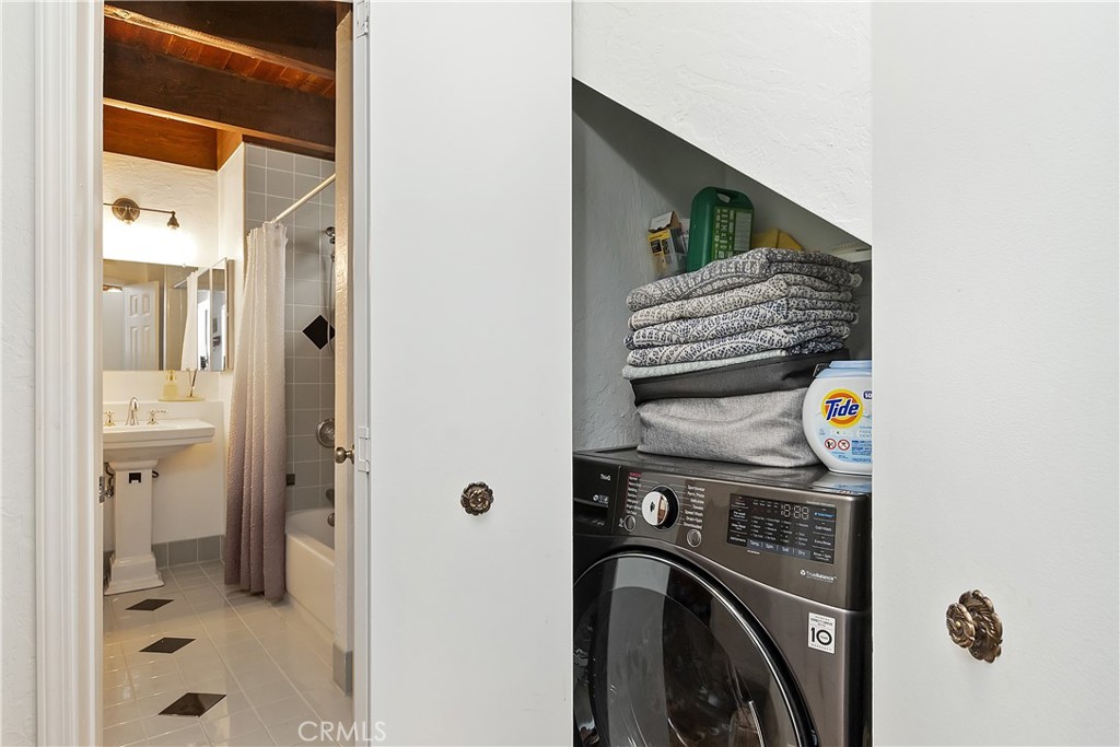 42533 Moonridge Road Property Photo 29