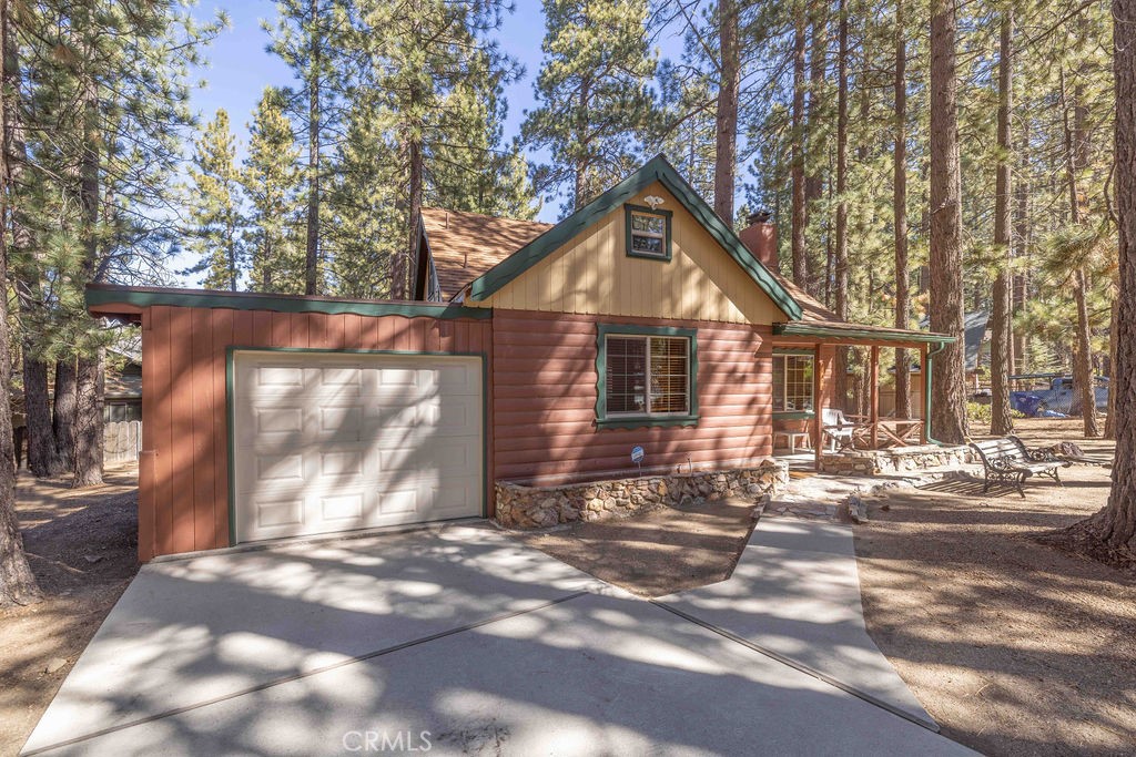 41438 Comstock Lane Property Photo 1