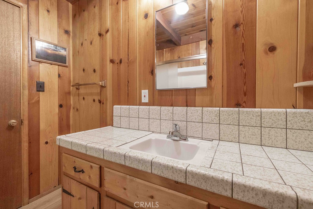 41438 Comstock Lane Property Photo 20