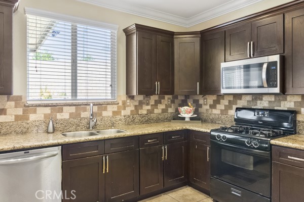6785 Cecille Circle Property Photo 7