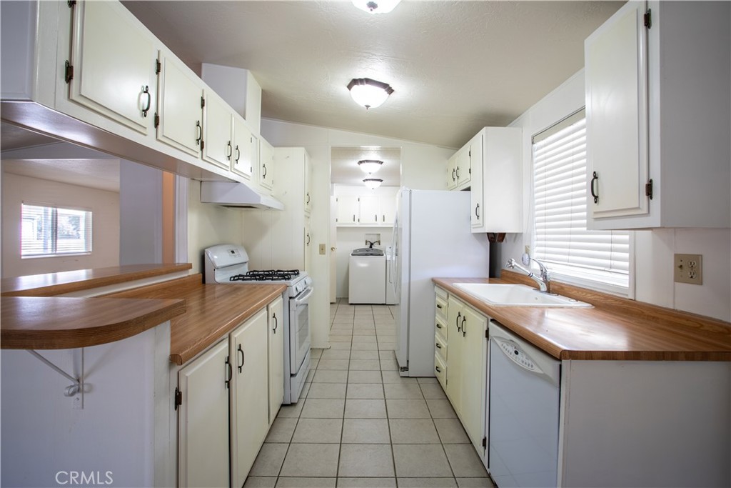 47790 San Salvador Property Photo 8