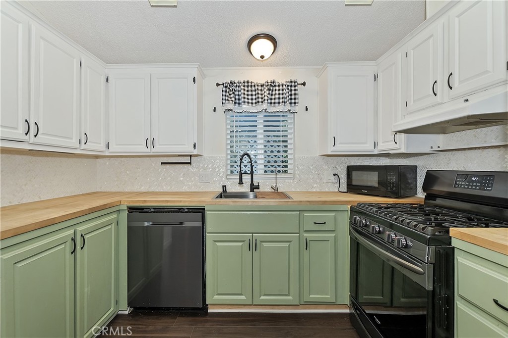 391 Montclair Drive 179 Property Photo 9