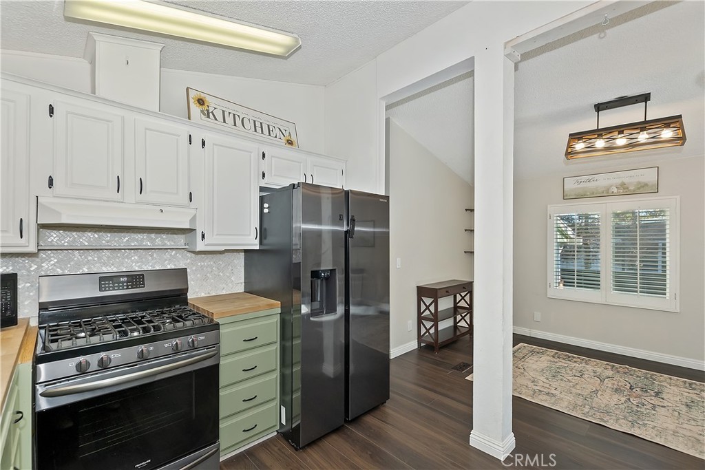 391 Montclair Drive 179 Property Photo 11