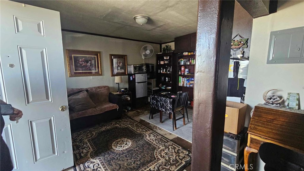 12036 Bartlett Avenue Property Photo 10