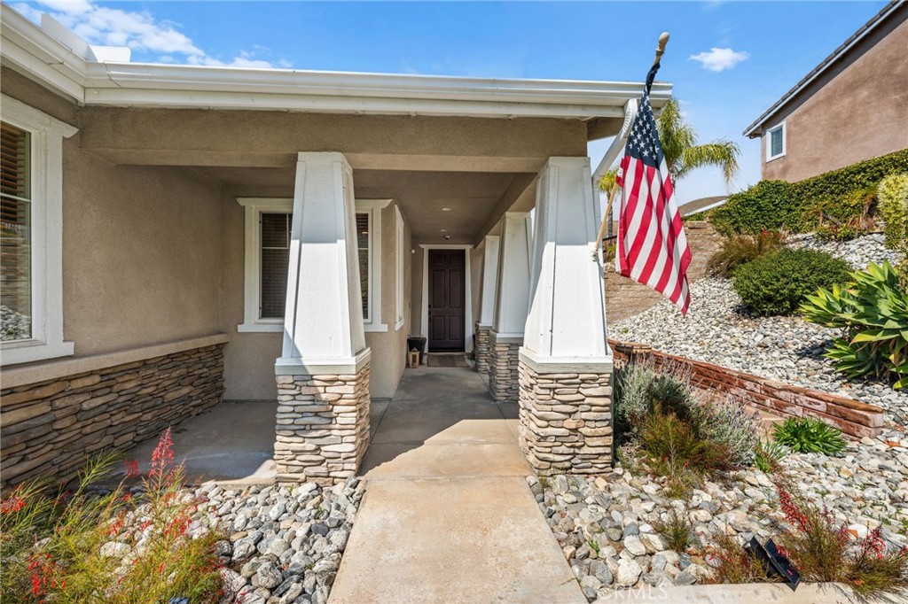 6822 Van Leuven Lane Property Photo 3