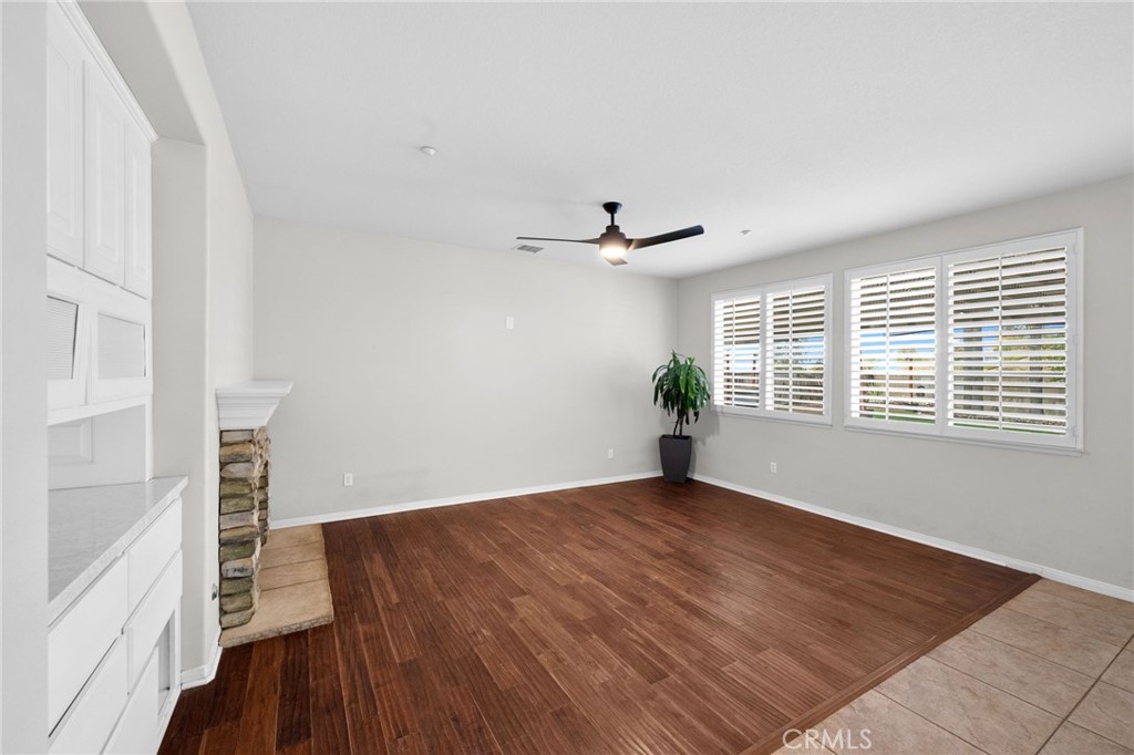 6822 Van Leuven Lane Property Photo 14