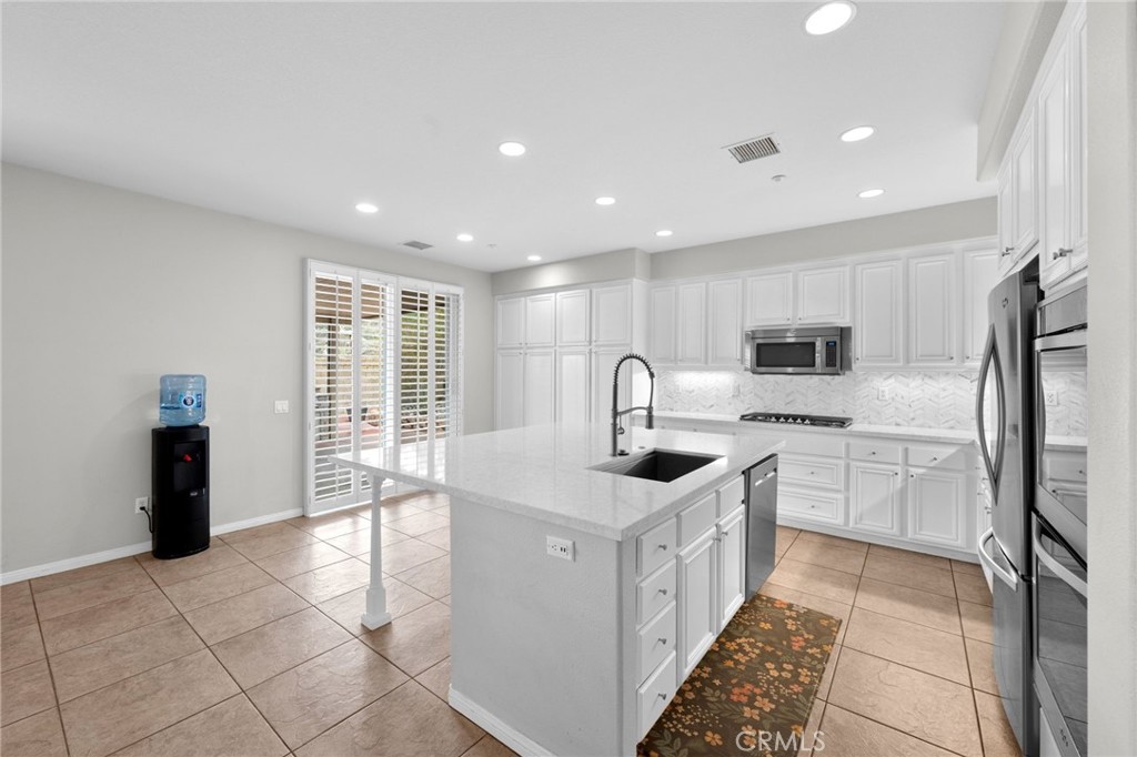6822 Van Leuven Lane Property Photo 21