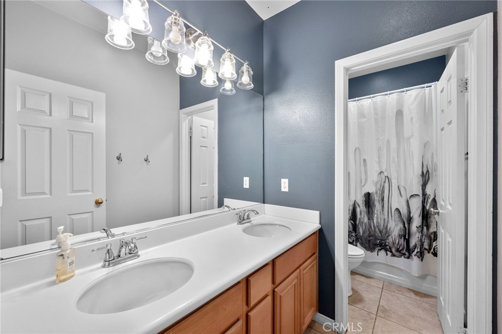 6822 Van Leuven Lane Property Photo 24
