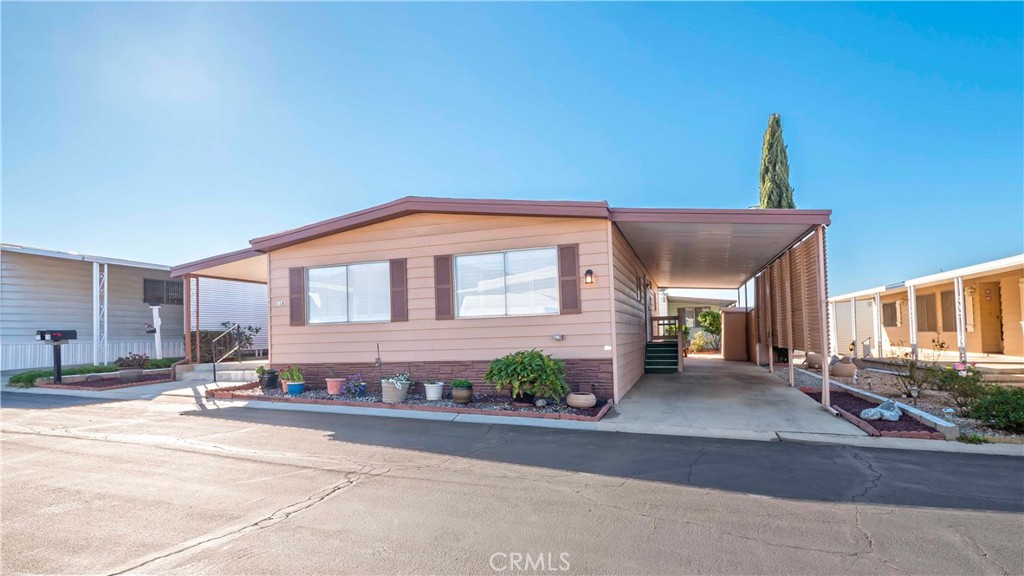 35218 Fir Avenue 118 Property Photo 4