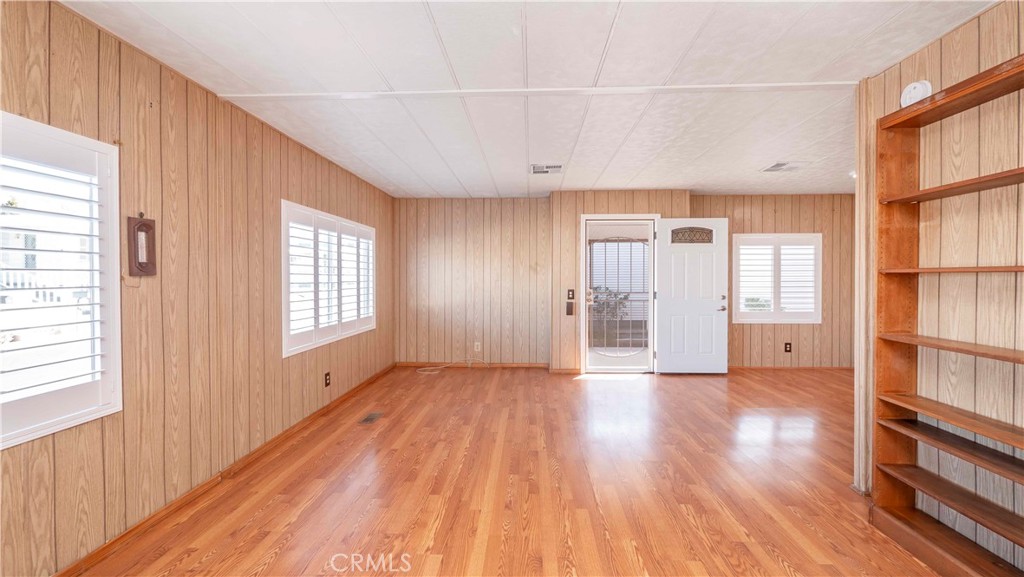 35218 Fir Avenue 118 Property Photo 10