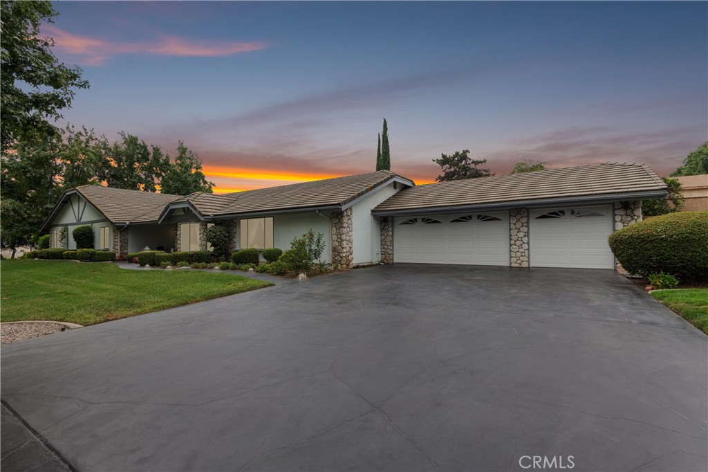 5848 Burlwood Court Property Photo