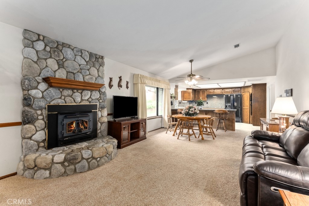 5848 Burlwood Court Property Photo 4