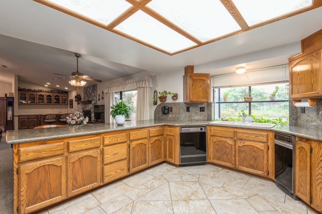 5848 Burlwood Court Property Photo 7
