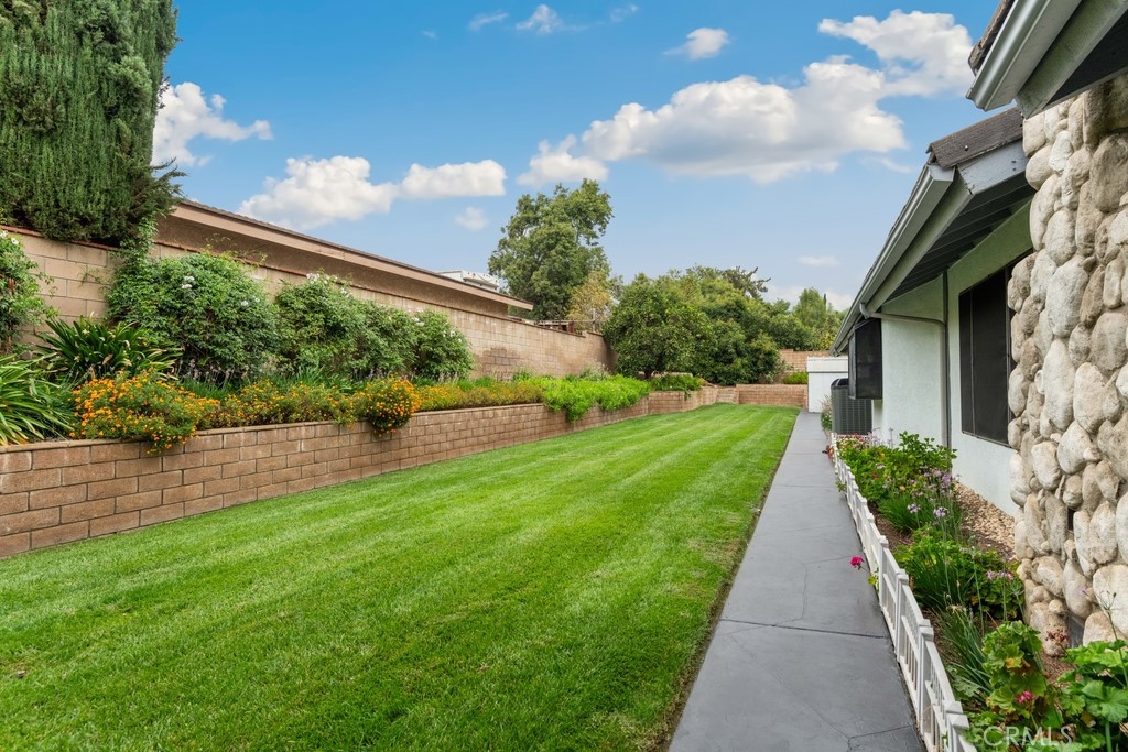 5848 Burlwood Court Property Photo 33