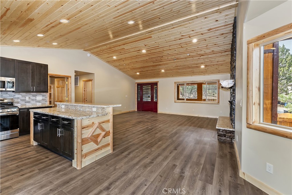 855 Cedar Lane Property Photo 13